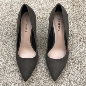Brand new pointed toes heels